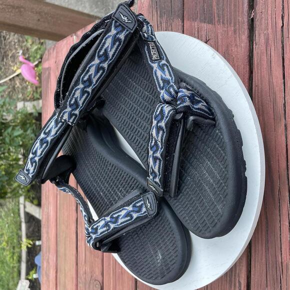 PACIFIC TRAIL KAYAK SANDALS - Picture 1 of 5